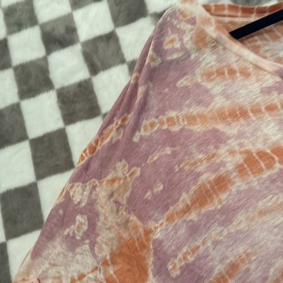 YFB Young Fabulouse & Broke Tie Dye Linen Blended Twister Tee Shirt M/ MEDIUM - Picture 2 of 8